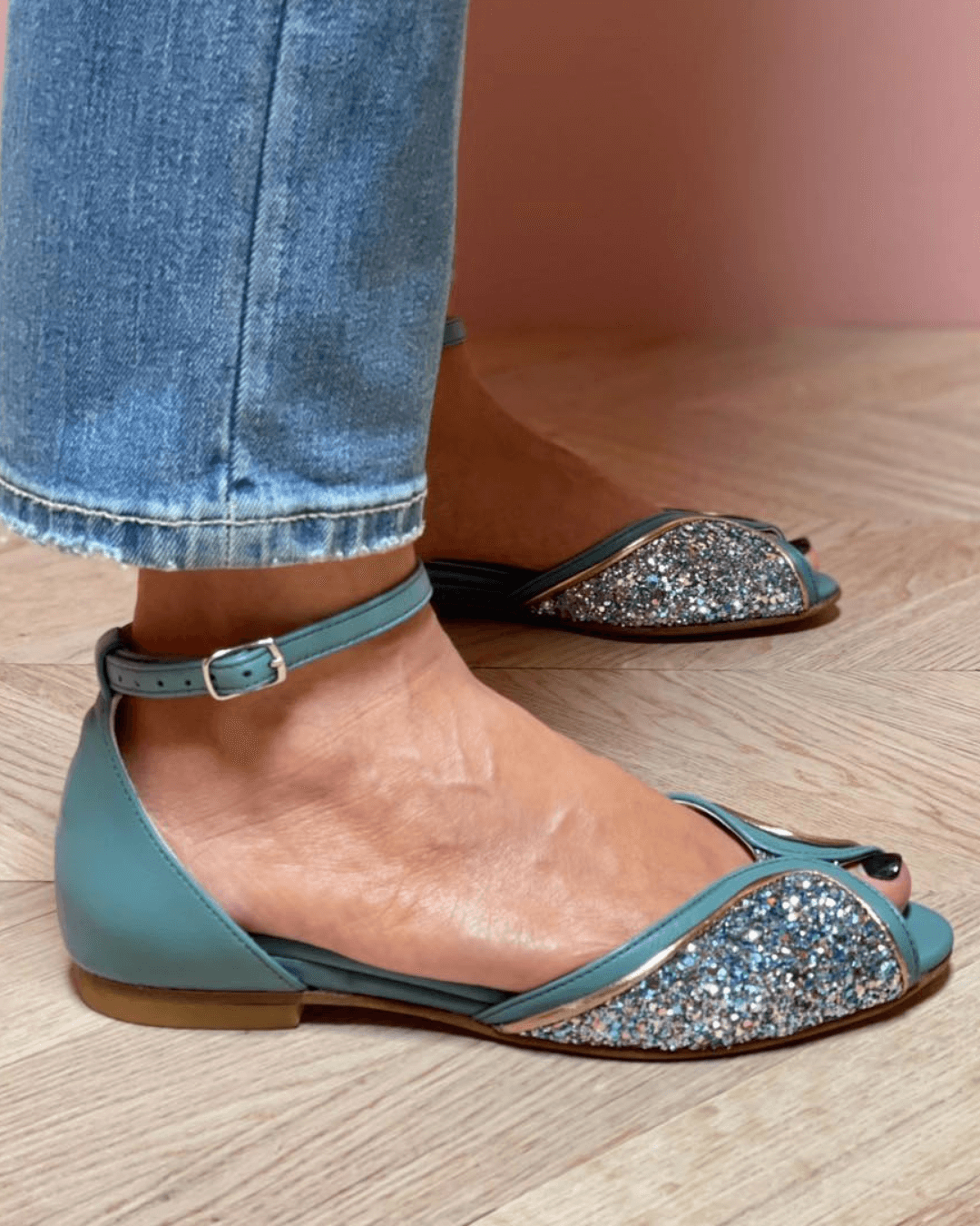 Florina | Embellished Flat Sandals