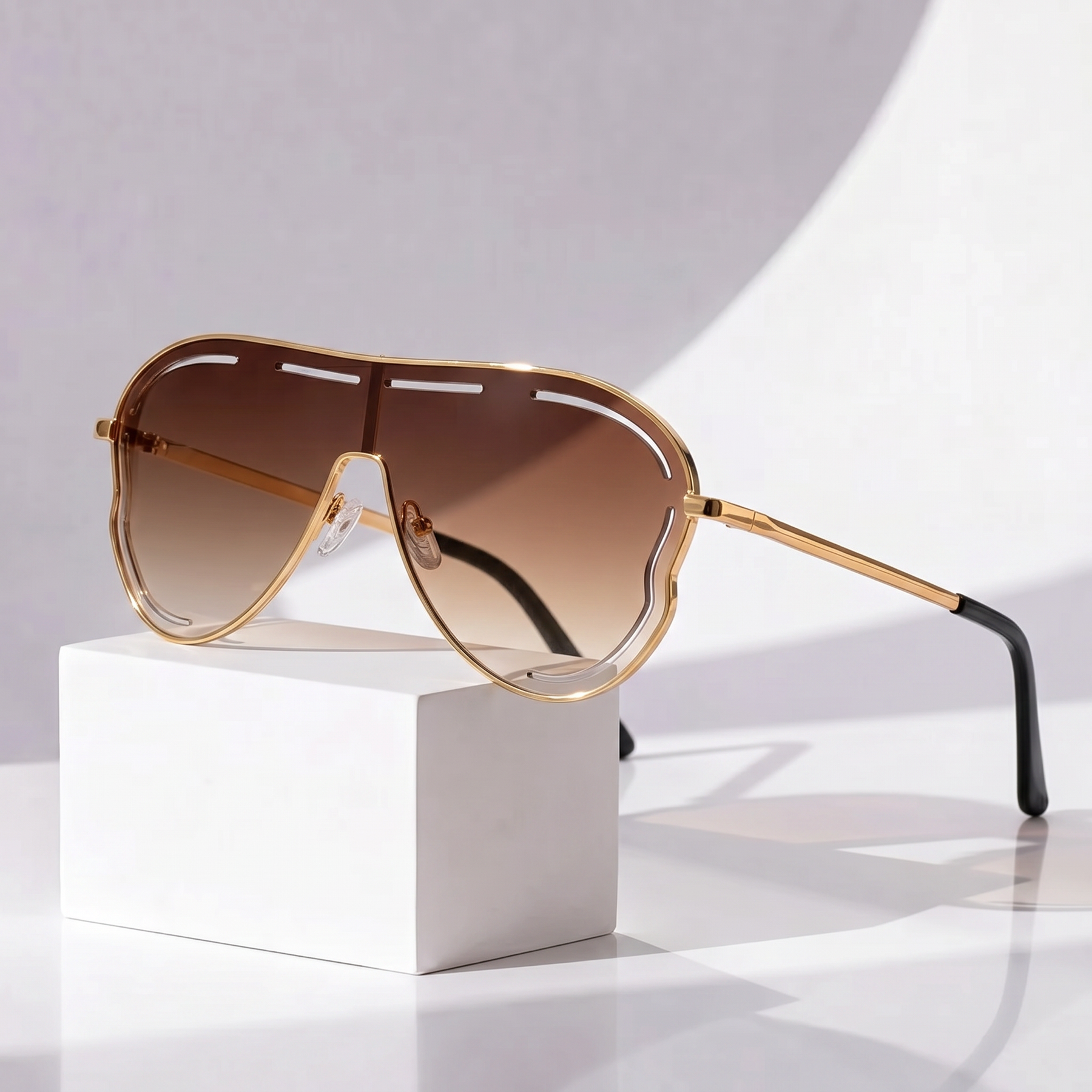 Monroe Luxe Aviator Sunglasses